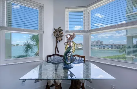 7979 Sailboat Key Boulevard S South Pasadena FL 33707
