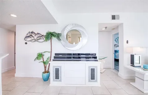 7979 Sailboat Key Boulevard S South Pasadena FL 33707