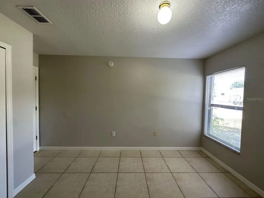 661 N Delmonte Court Kissimmee FL 34758