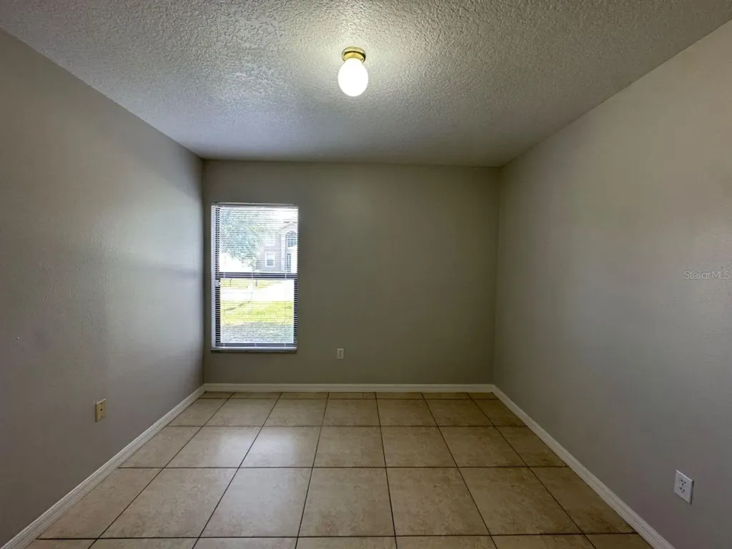 661 N Delmonte Court Kissimmee FL 34758