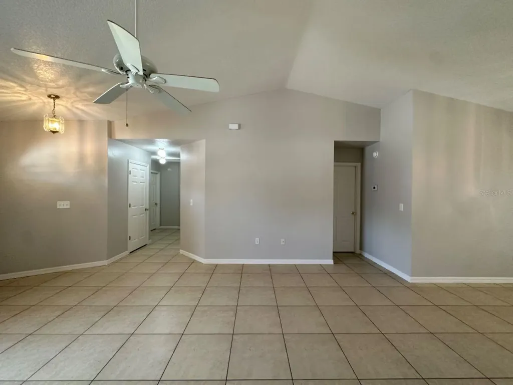 661 N Delmonte Court Kissimmee FL 34758