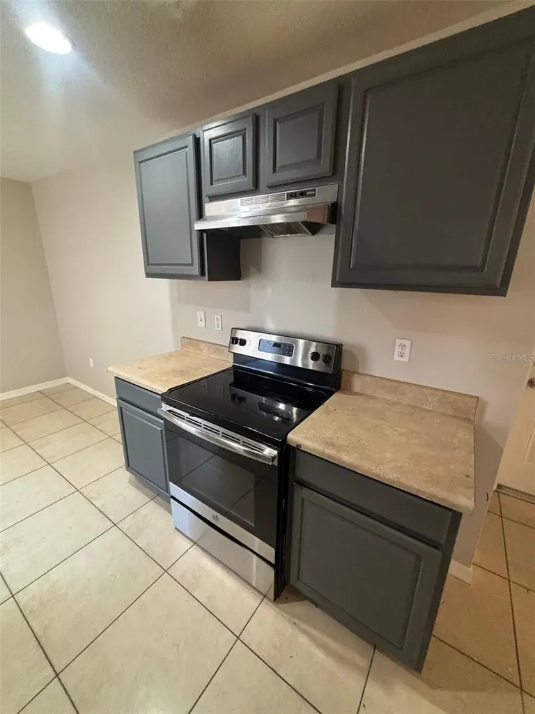 661 N Delmonte Court Kissimmee FL 34758