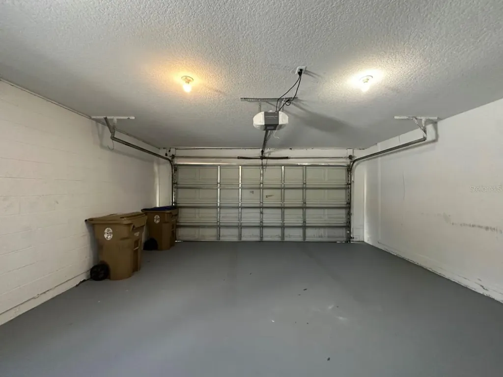 661 N Delmonte Court Kissimmee FL 34758