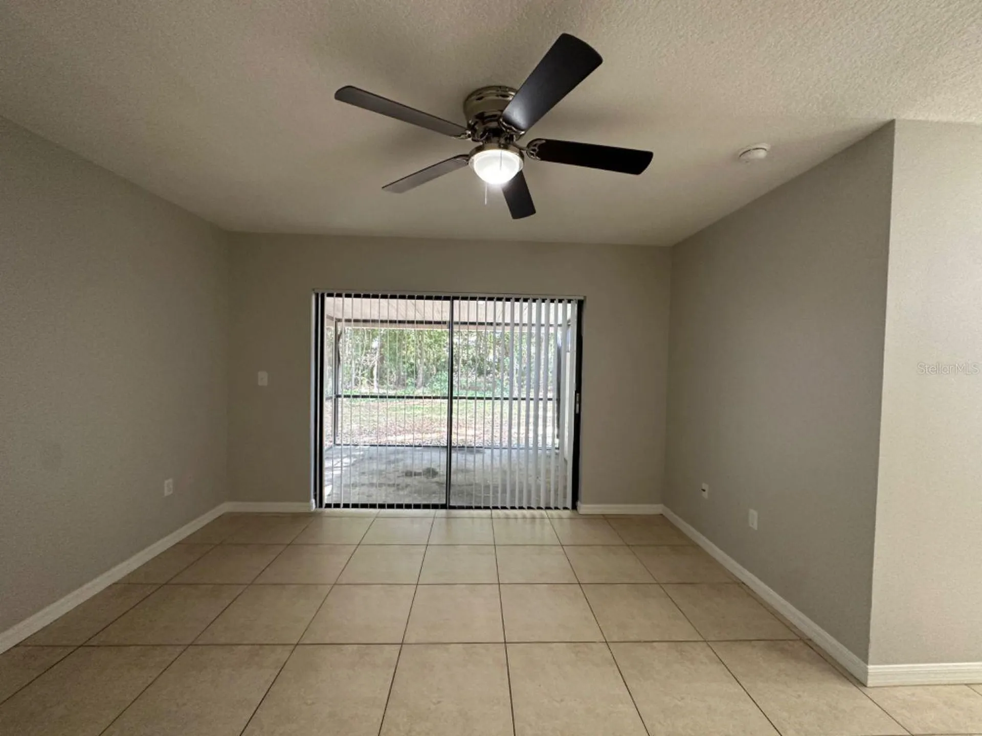 661 N Delmonte Court Kissimmee FL 34758
