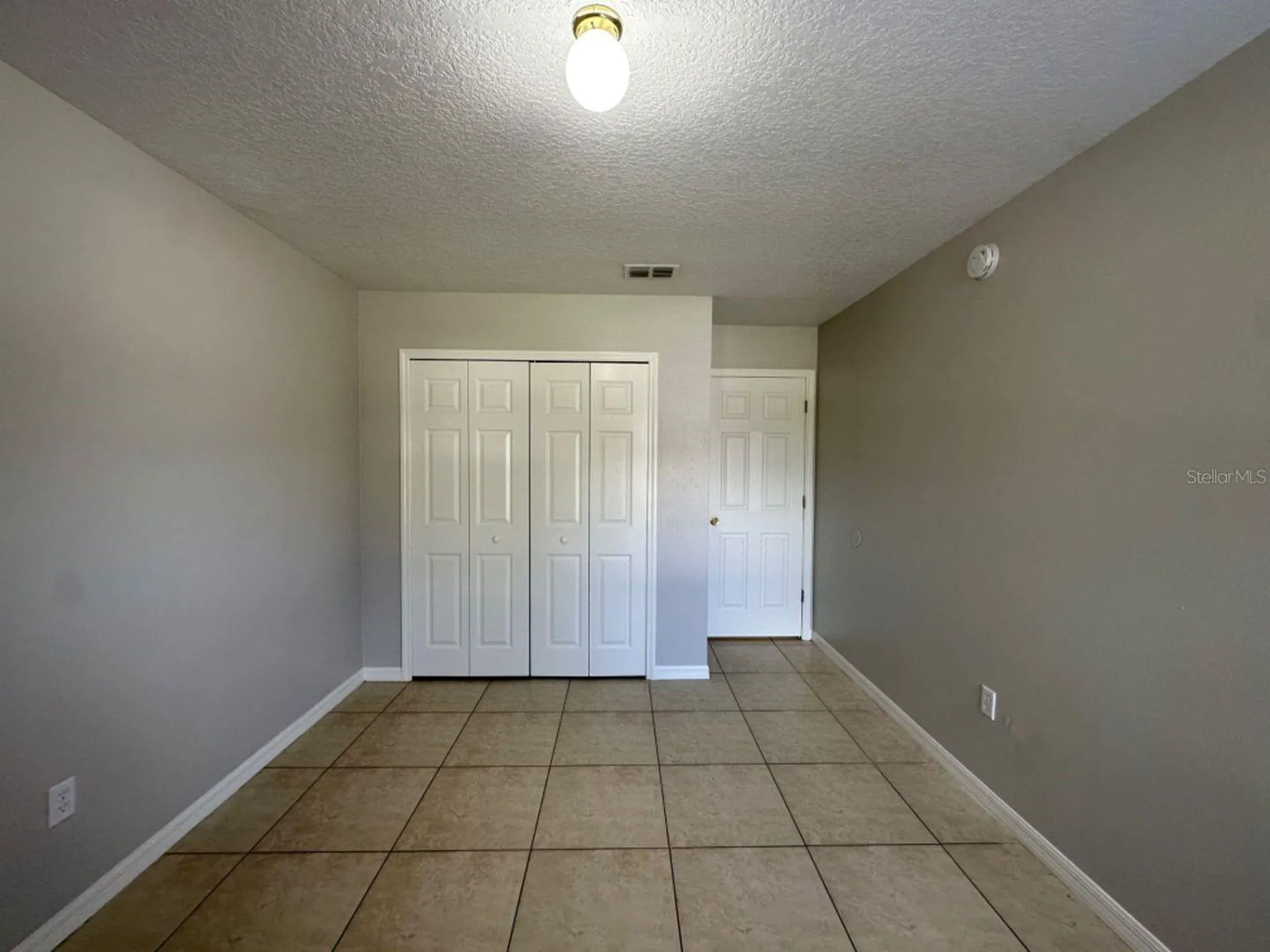 661 N Delmonte Court Kissimmee FL 34758