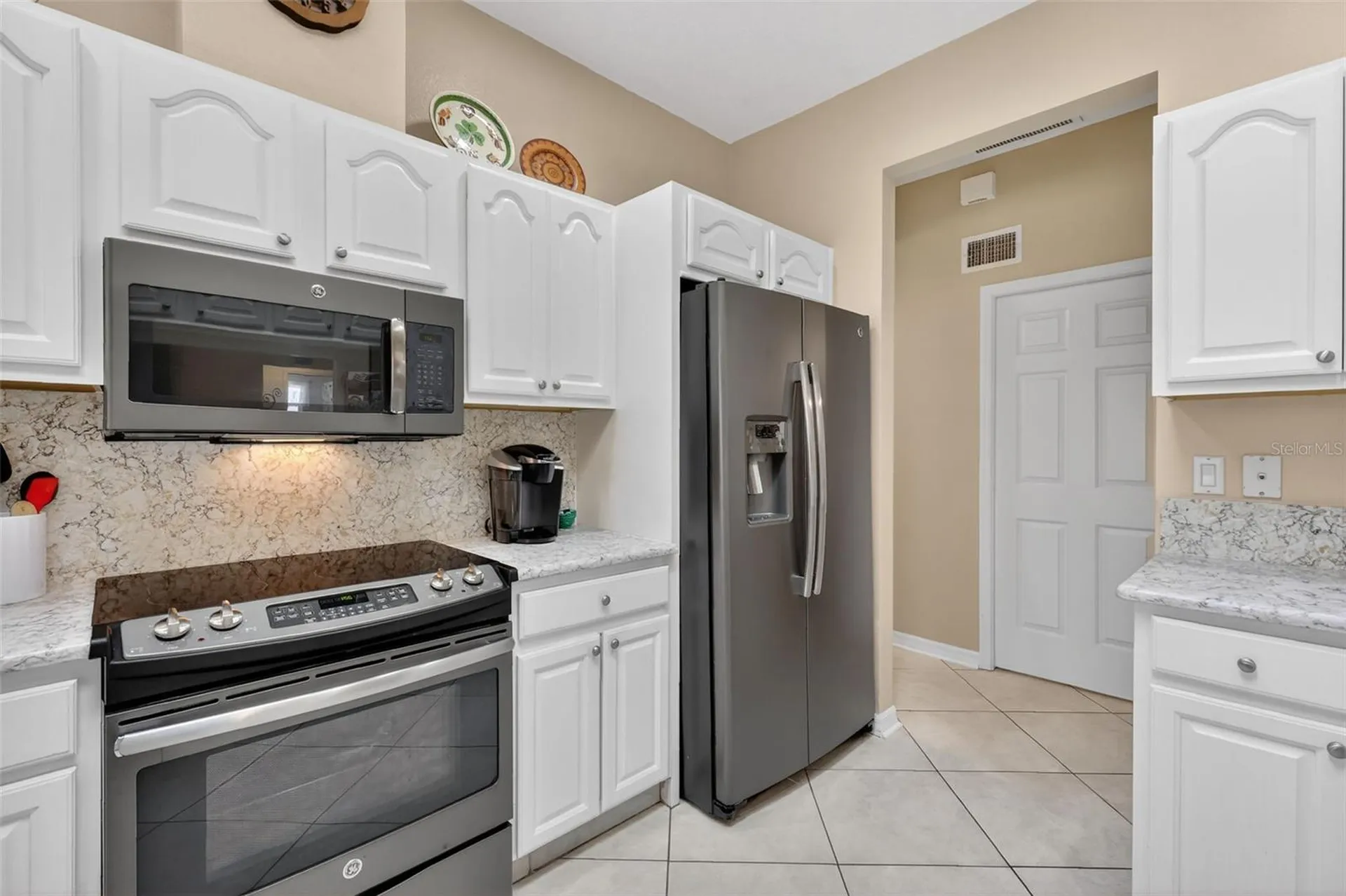 21811 King Henry Avenue Leesburg FL 34748