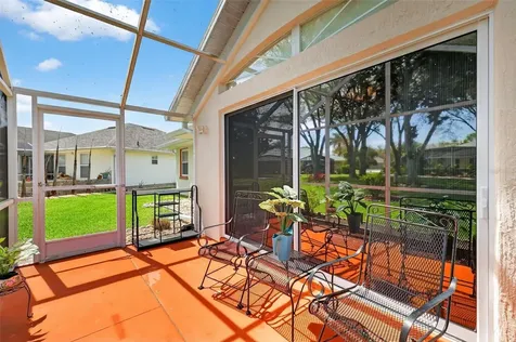 21811 King Henry Avenue Leesburg FL 34748