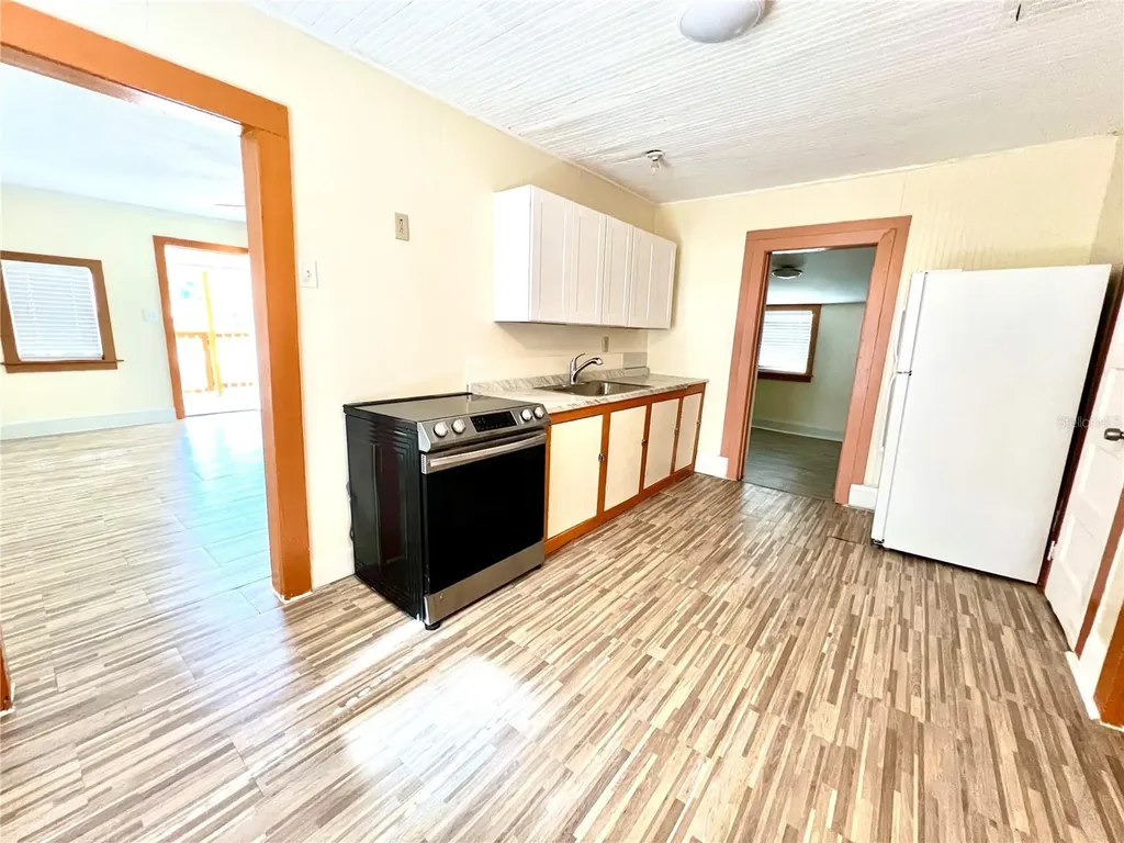 343 Weaver Avenue Lake Wales FL 33853