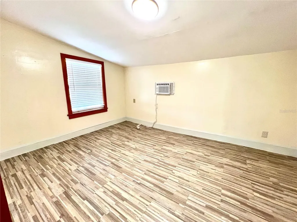343 Weaver Avenue Lake Wales FL 33853