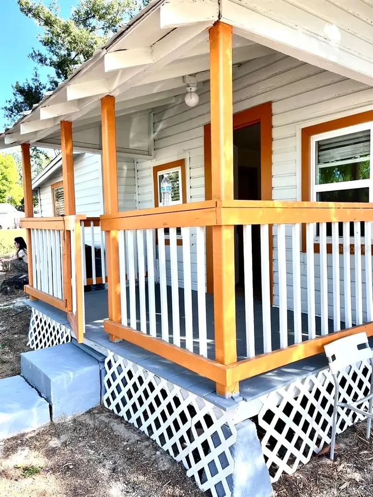 343 Weaver Avenue Lake Wales FL 33853