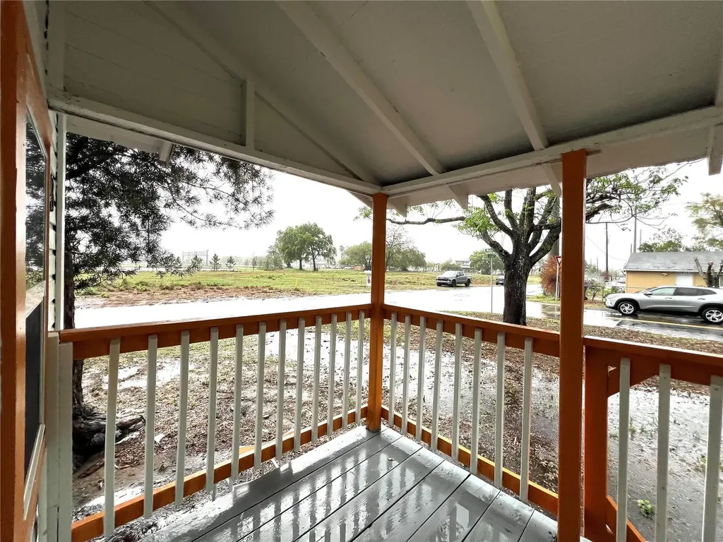 343 Weaver Avenue Lake Wales FL 33853