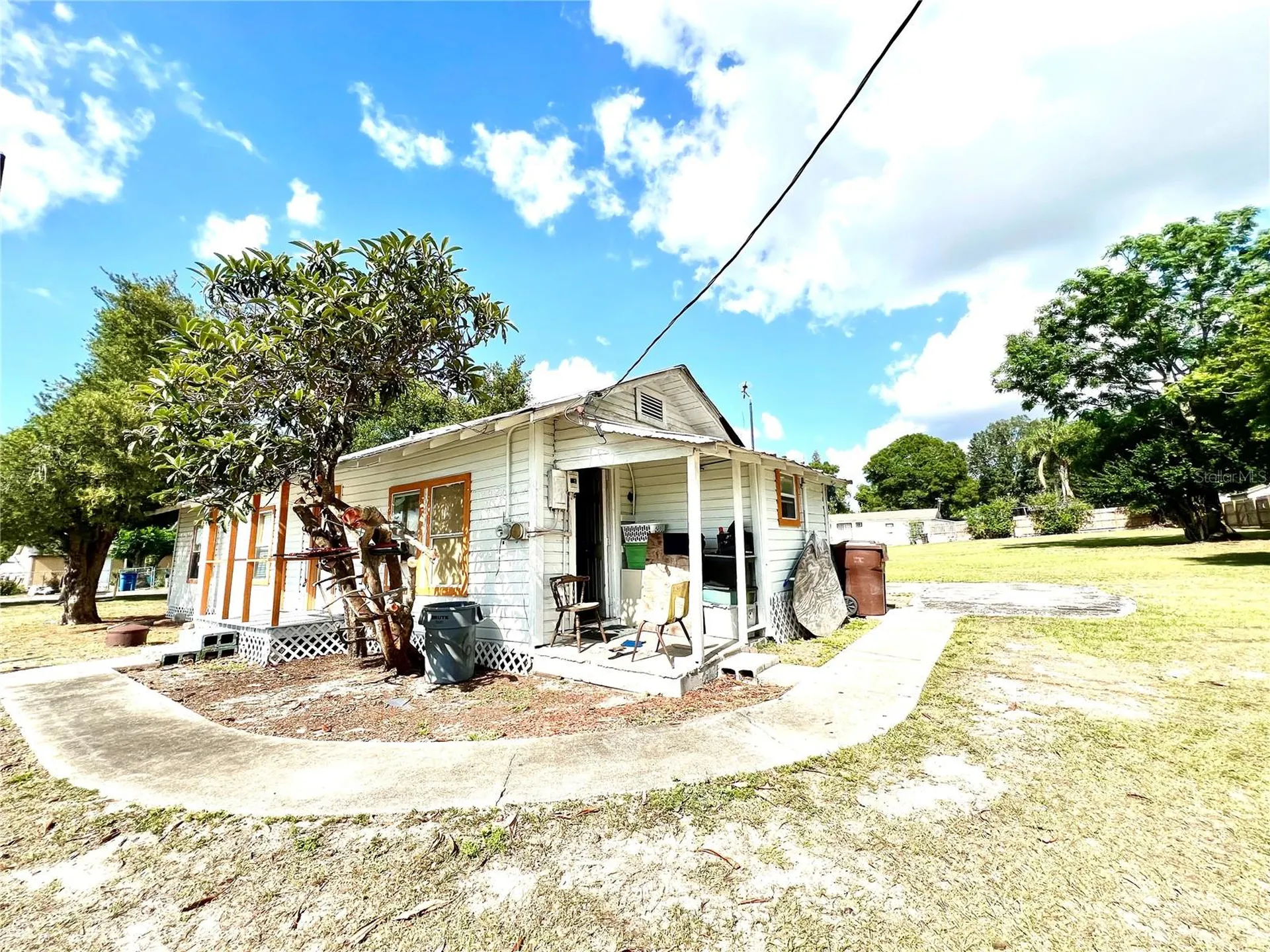 343 Weaver Avenue Lake Wales FL 33853