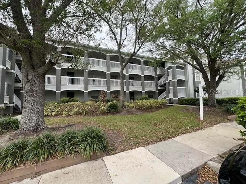 13917 Fairway Island Drive Orlando FL 32837