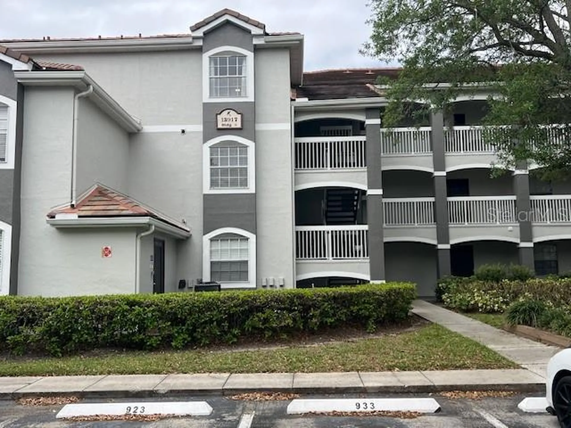 13917 Fairway Island Drive Orlando FL 32837