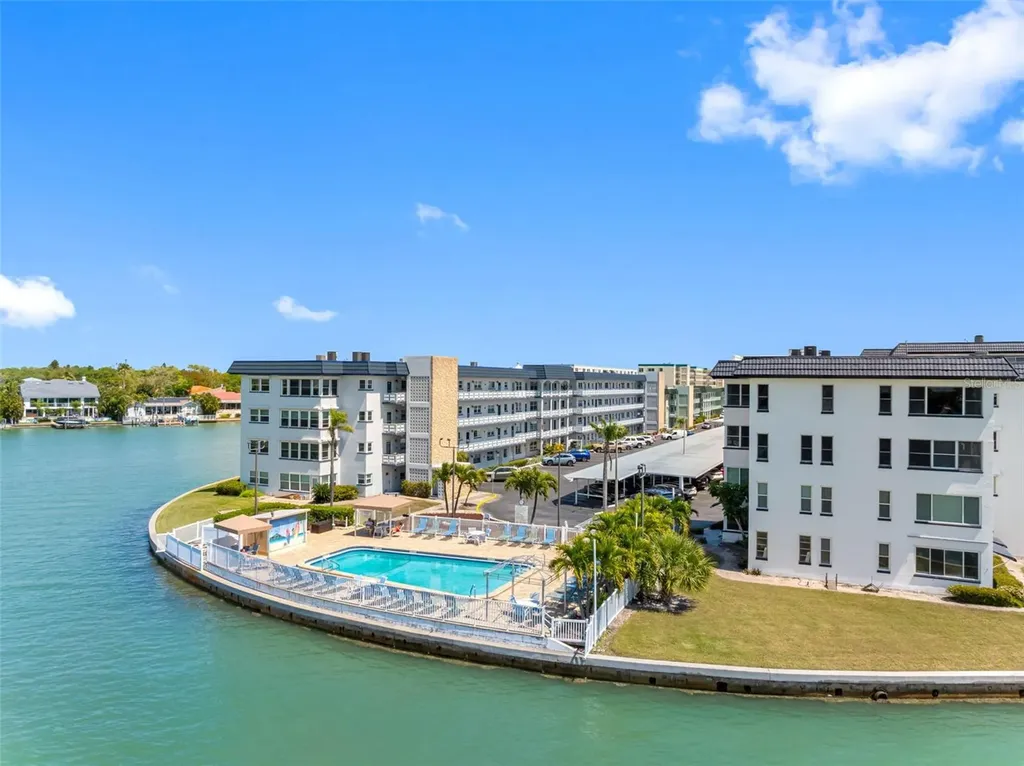 5960 30th Avenue S Gulfport FL 33707