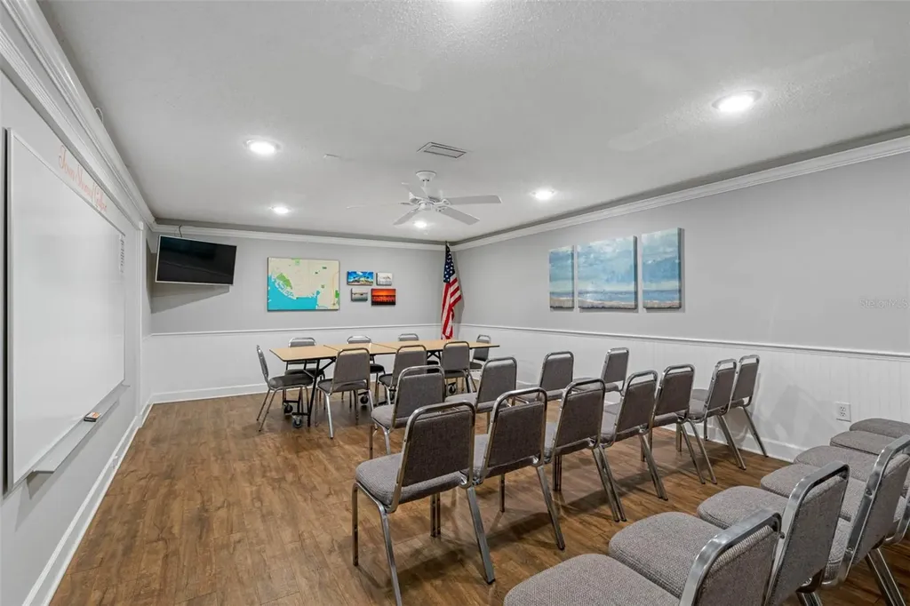 5960 30th Avenue S Gulfport FL 33707