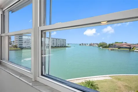 5960 30th Avenue S Gulfport FL 33707