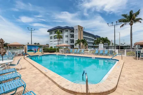 5960 30th Avenue S Gulfport FL 33707
