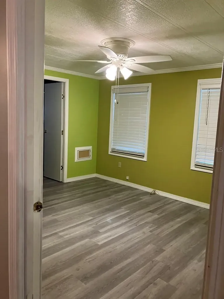 1305 Mohawk Circle Tavares FL 32778
