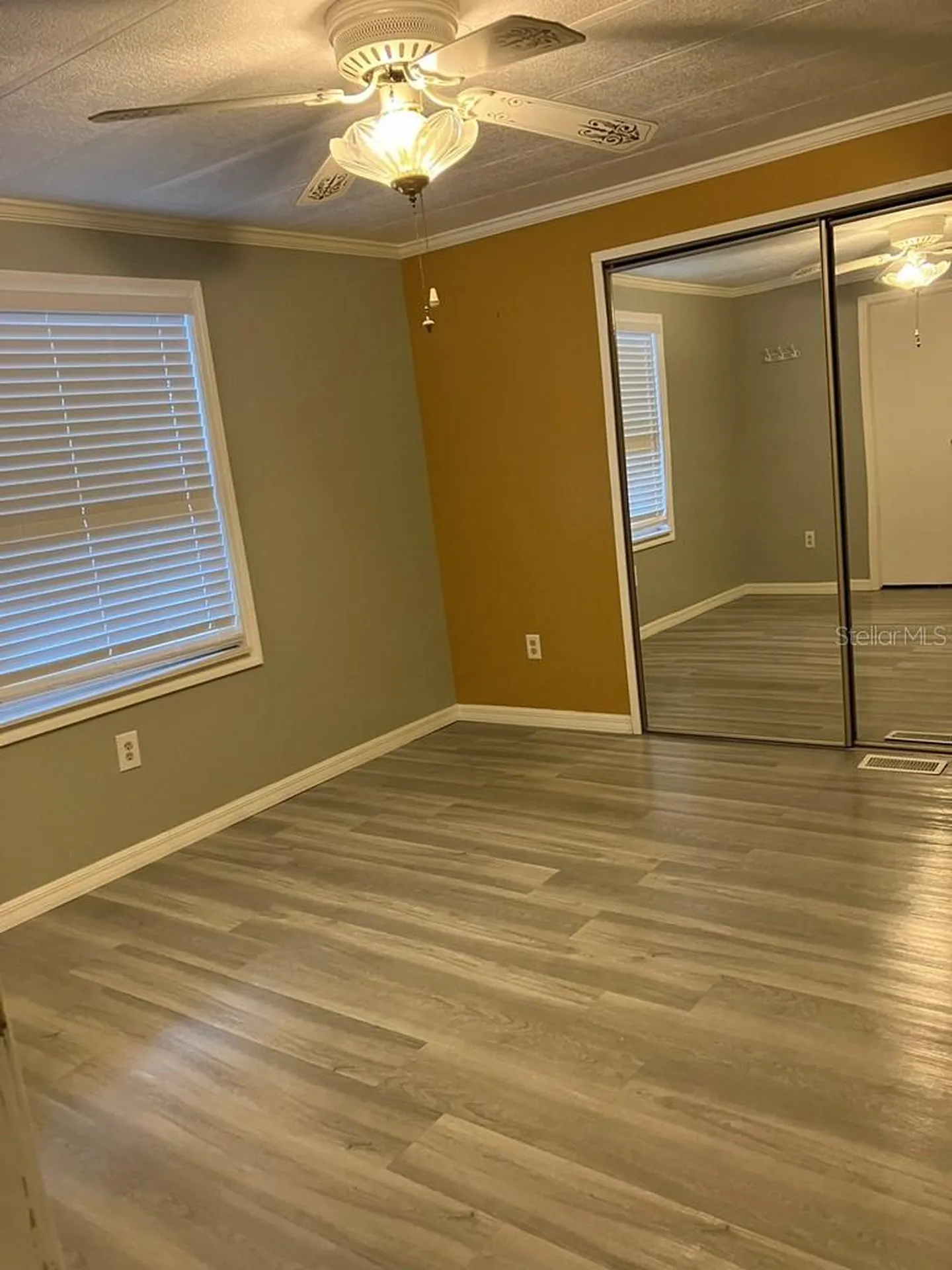 1305 Mohawk Circle Tavares FL 32778