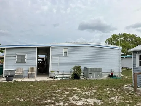 1305 Mohawk Circle Tavares FL 32778