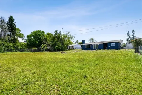 3257 Masonville Loop Holiday FL 34691