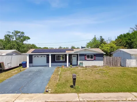 3257 Masonville Loop Holiday FL 34691