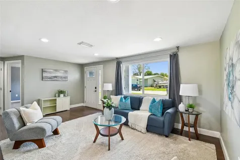3257 Masonville Loop Holiday FL 34691