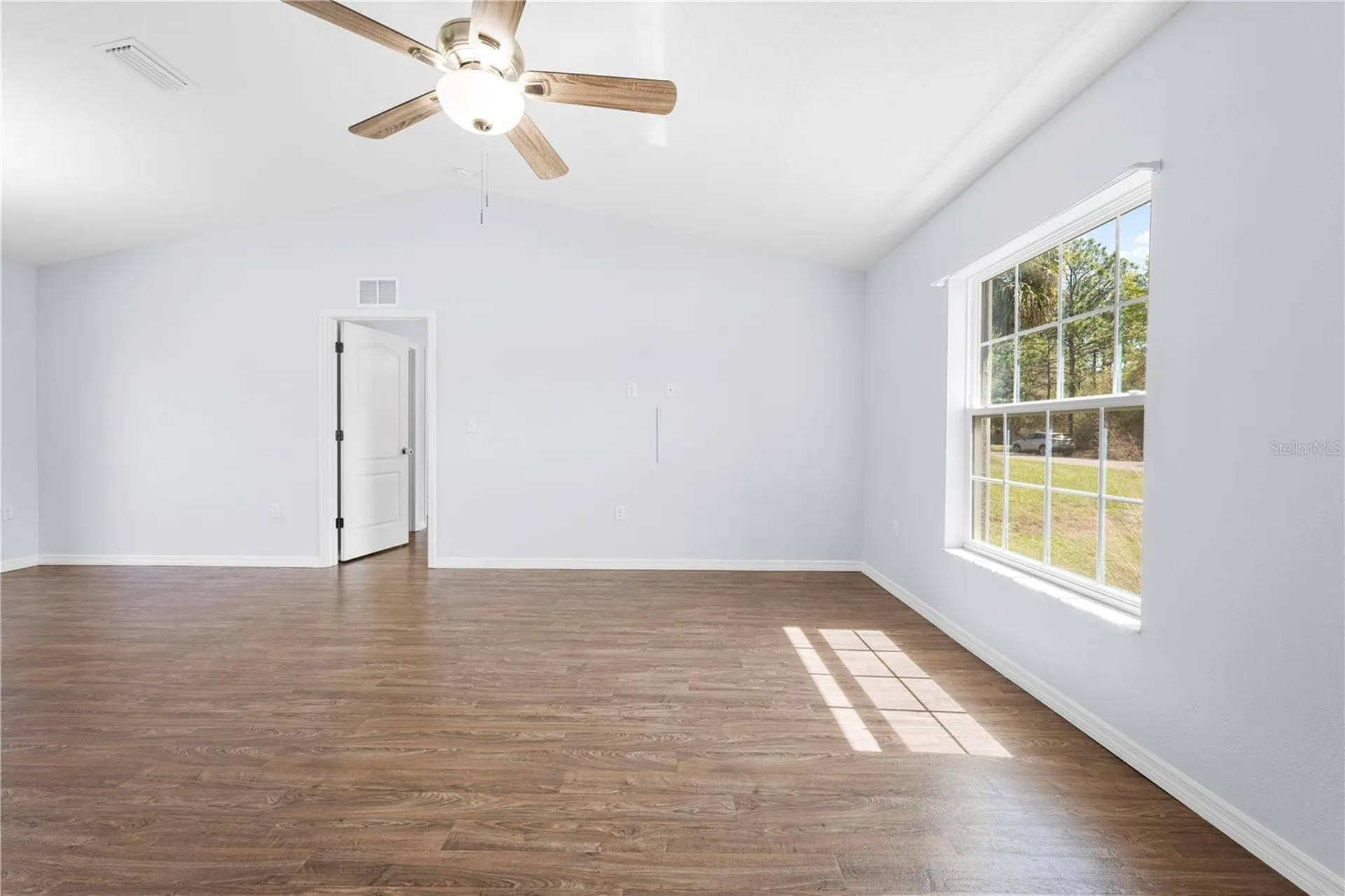 8456 N Ibsen Drive Citrus Springs FL 34434