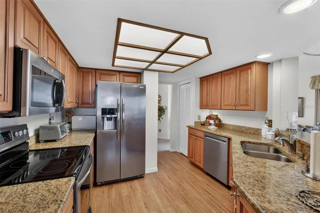 14820 Rue De Bayonne Clearwater FL 33762