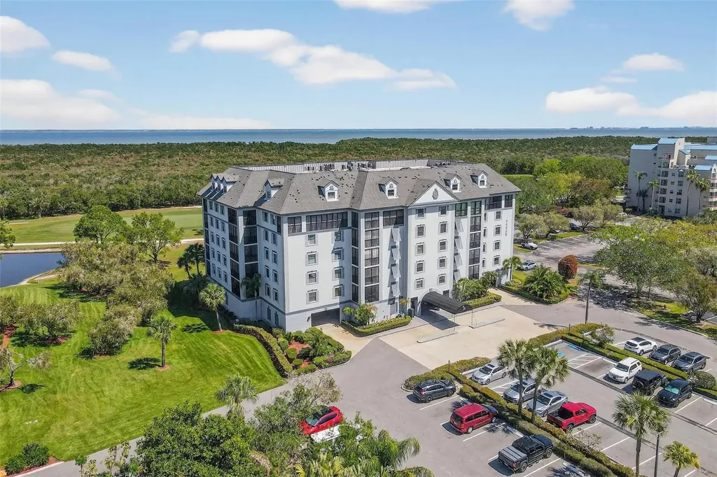 14820 Rue De Bayonne Clearwater FL 33762