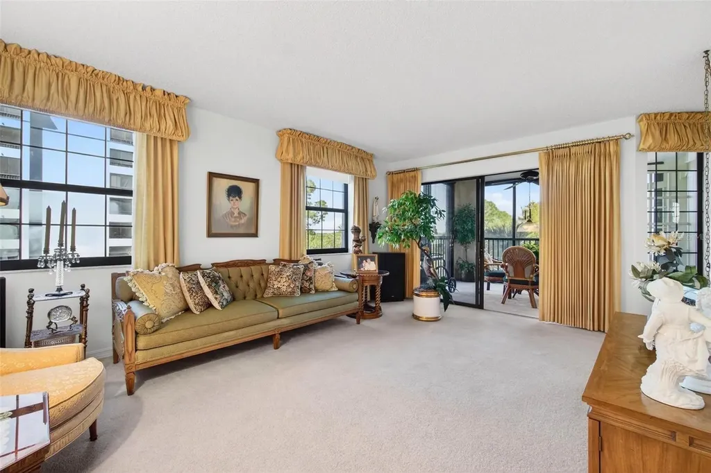 14820 Rue De Bayonne Clearwater FL 33762