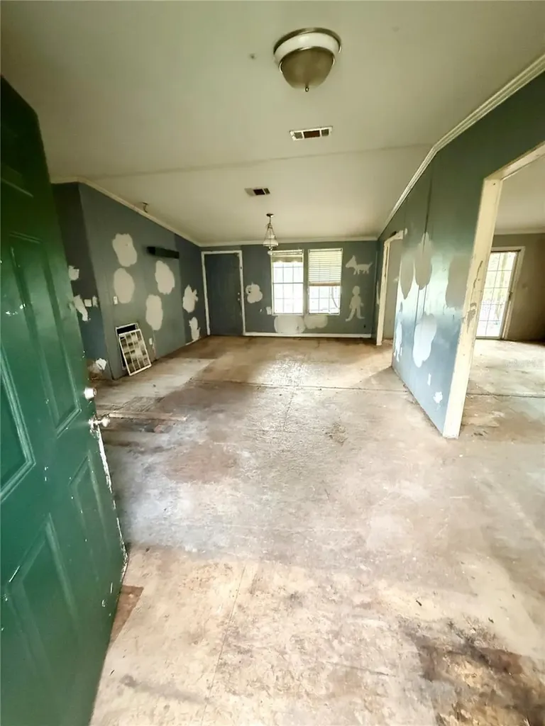 5756 NE 165th Terrace Road Silver Springs FL 34488