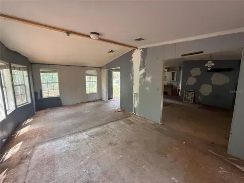 5756 NE 165th Terrace Road Silver Springs FL 34488
