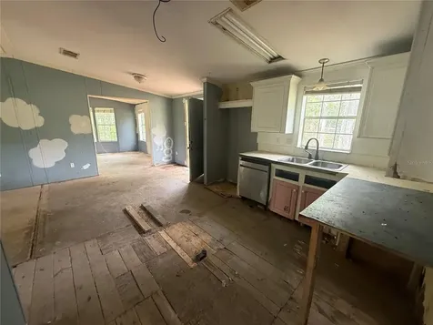 5756 NE 165th Terrace Road Silver Springs FL 34488