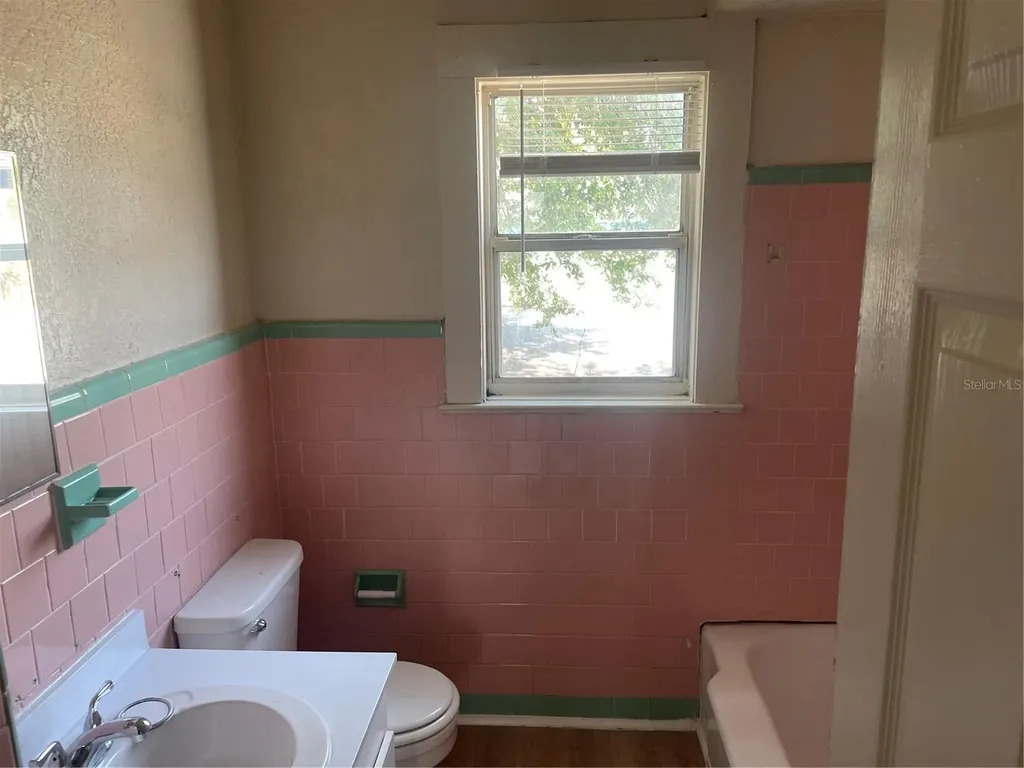 415 E Floribraska Avenue Tampa FL 33603