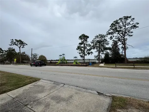 1450 W Lake Cannon Drive NW Winter Haven FL 33881