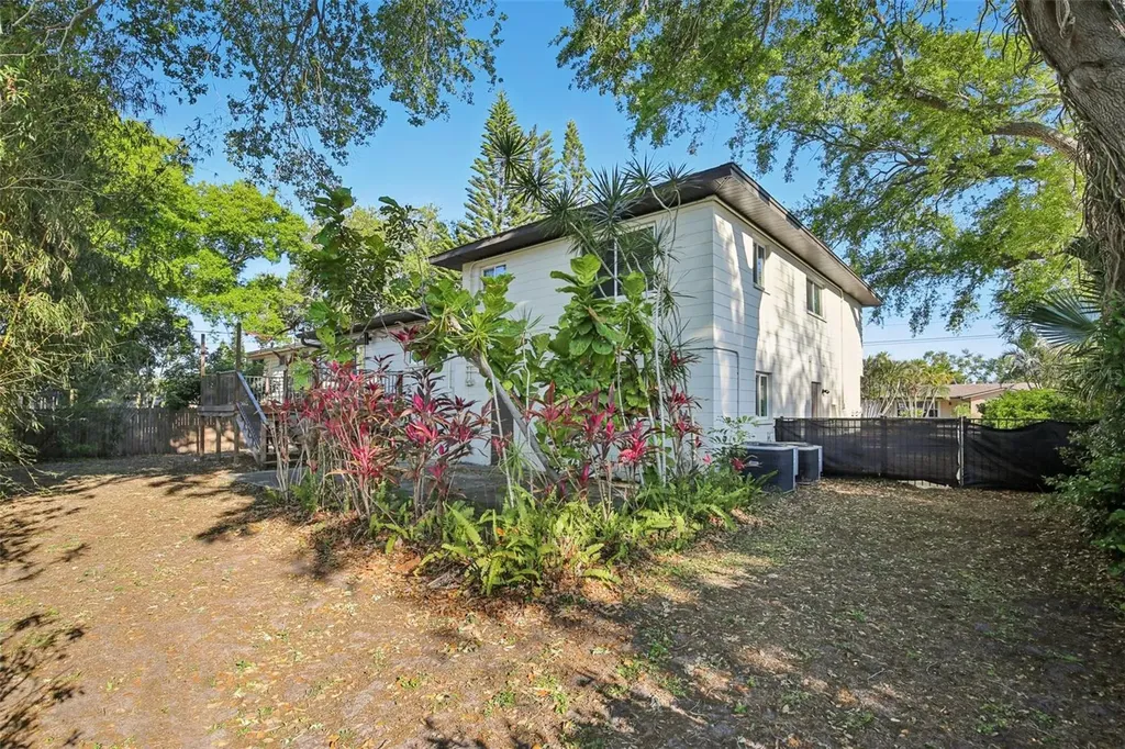 13764 86th Avenue Seminole FL 33776
