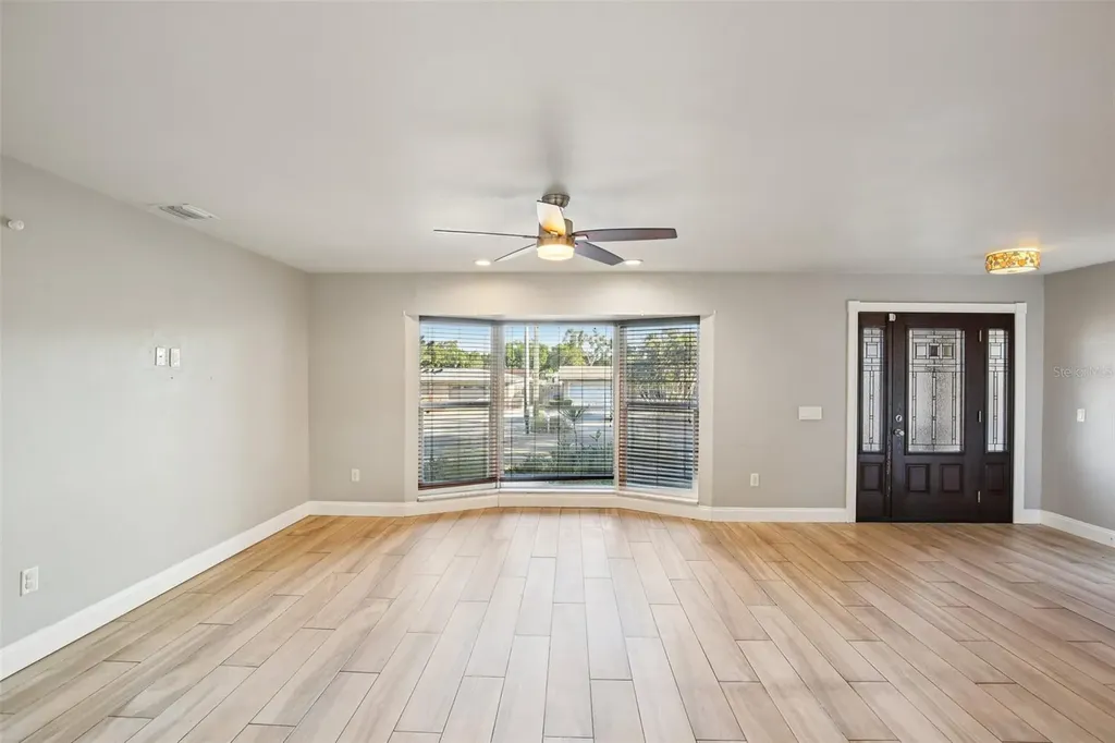 13764 86th Avenue Seminole FL 33776
