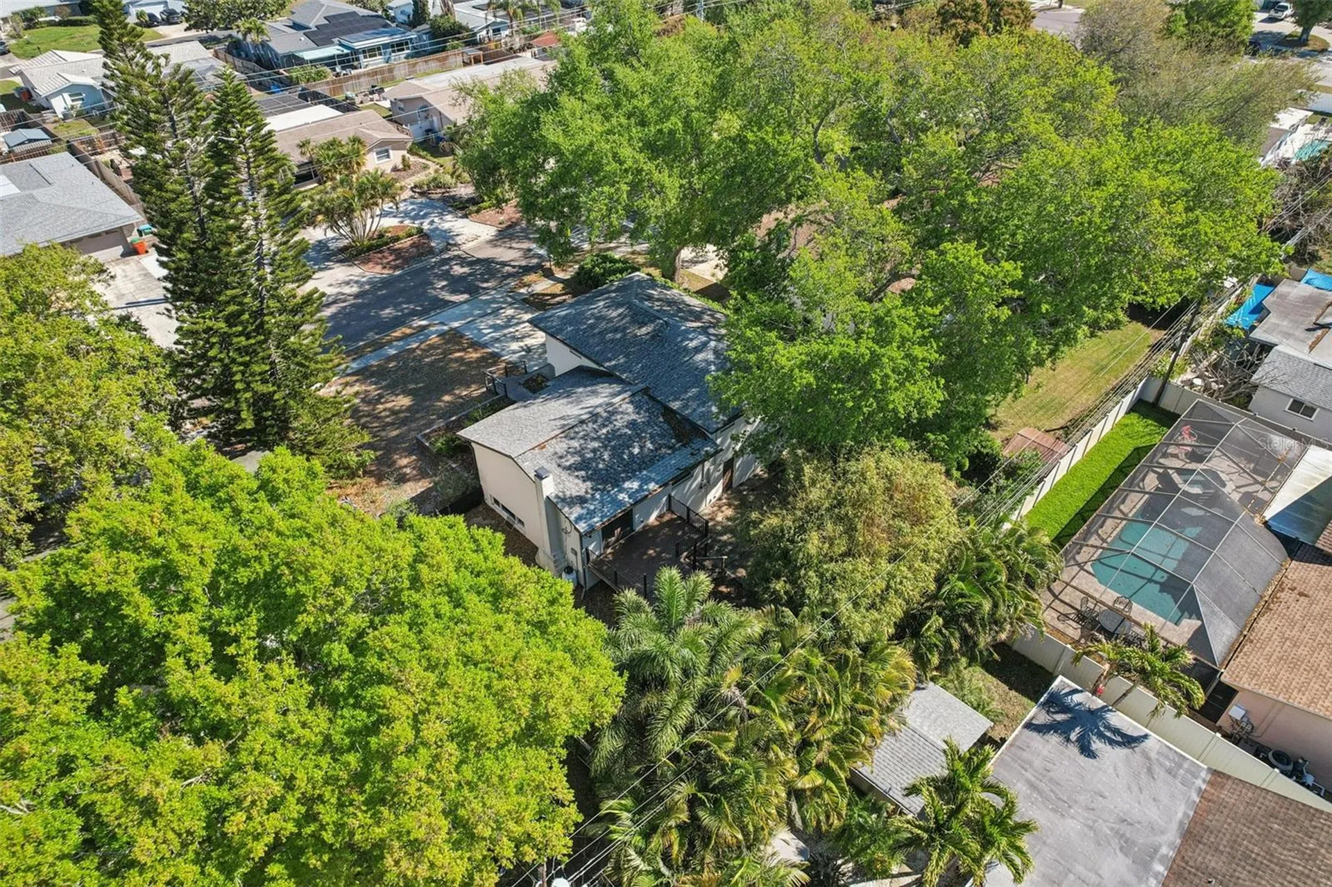 13764 86th Avenue Seminole FL 33776