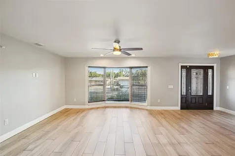 13764 86th Avenue Seminole FL 33776