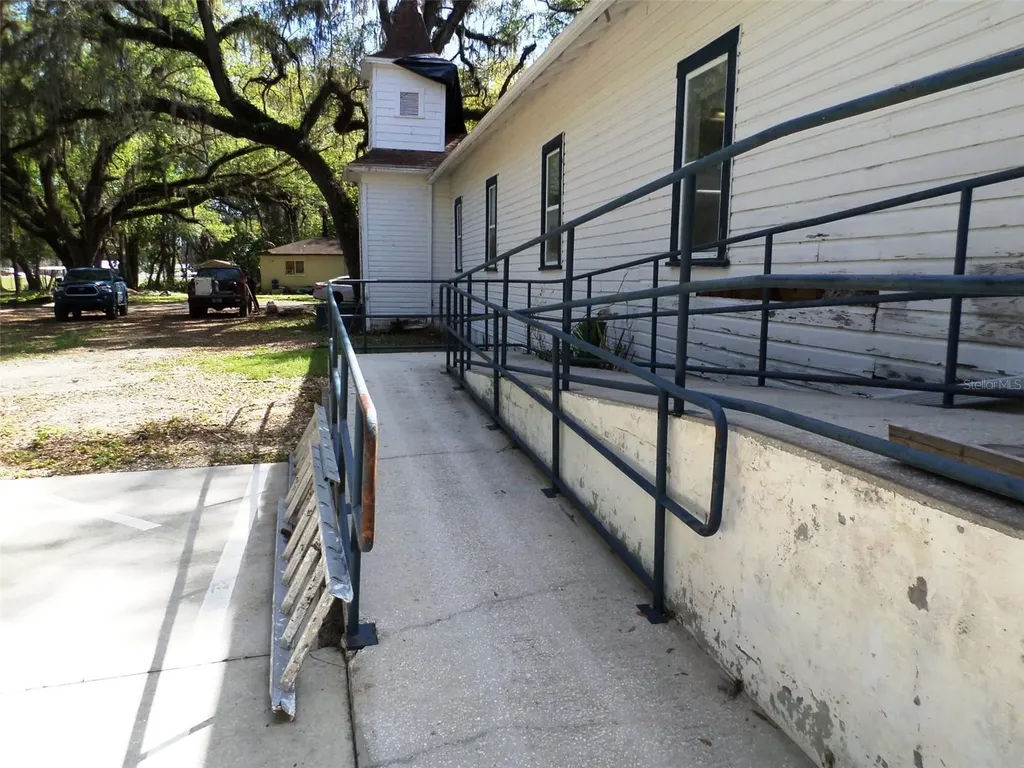 1991 W Test Court Dunnellon FL 34433