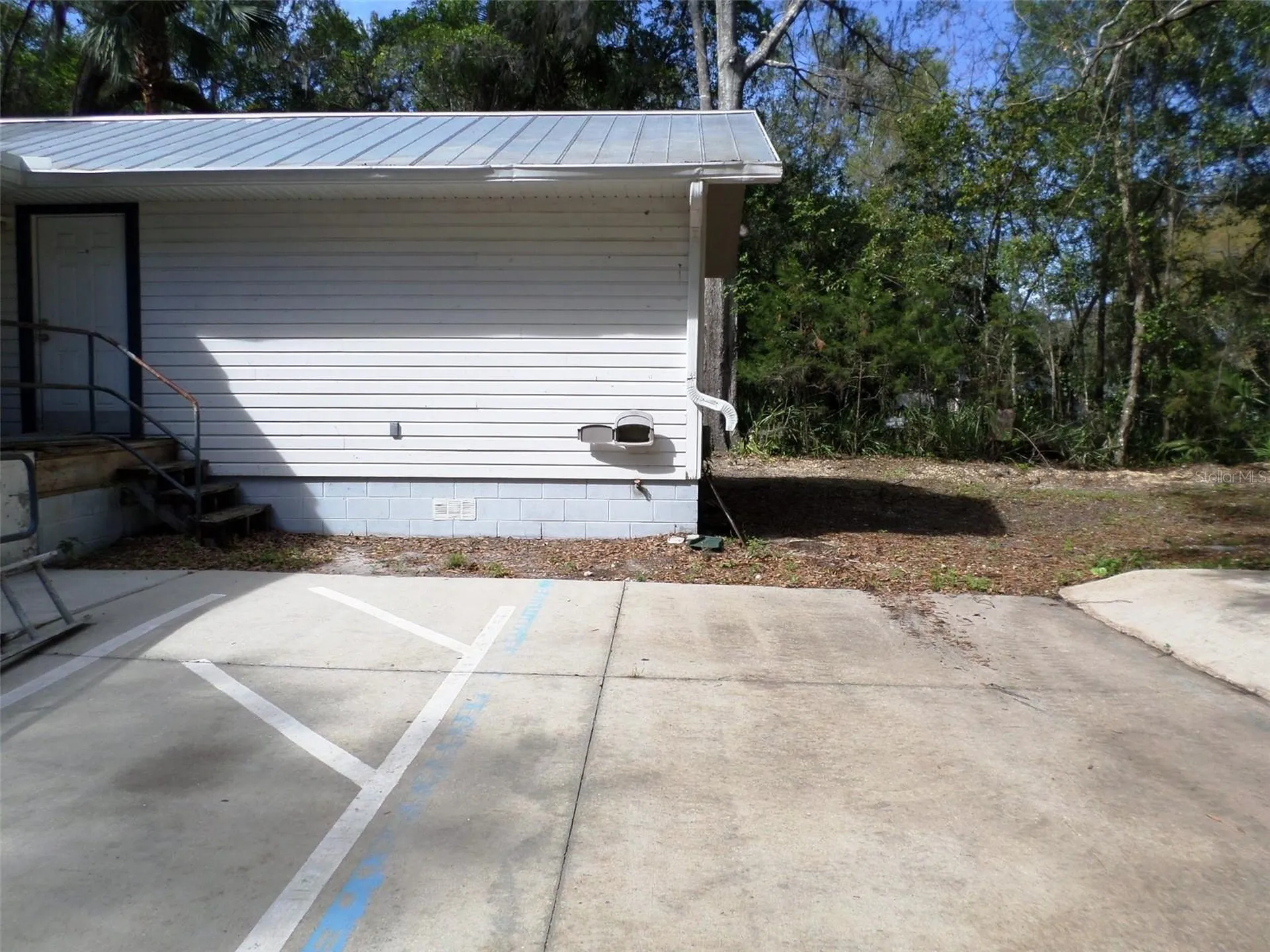 1991 W Test Court Dunnellon FL 34433