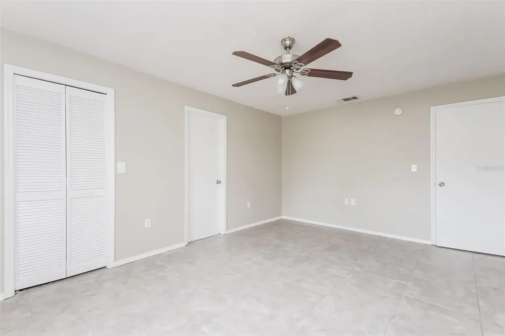 604 Basingstoke Court Kissimmee FL 34758