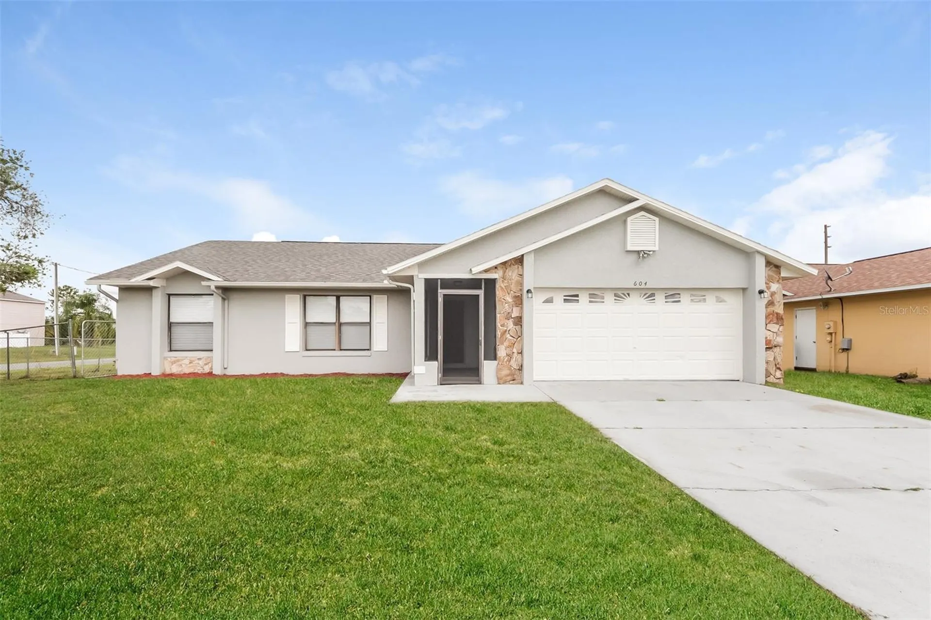 604 Basingstoke Court Kissimmee FL 34758