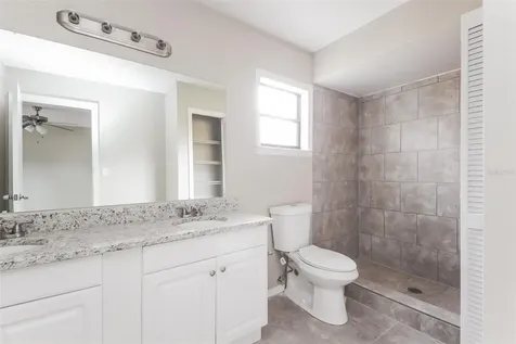 604 Basingstoke Court Kissimmee FL 34758