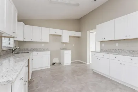 604 Basingstoke Court Kissimmee FL 34758
