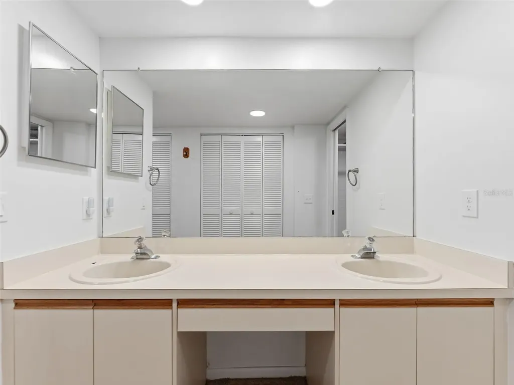 2055 Arbor Drive Clearwater FL 33760