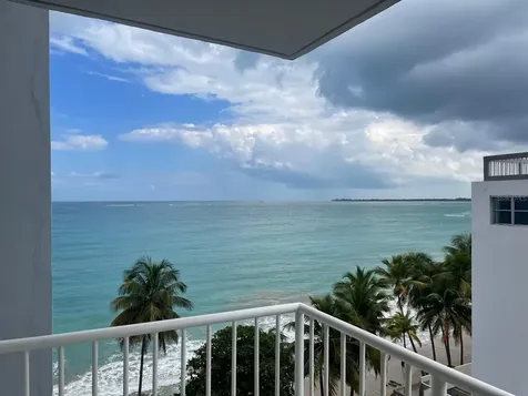 3409 Avenue Isla Verde Carolina PR 00979