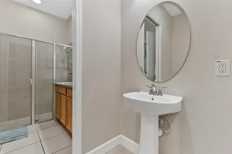 462 Captiva Drive Davenport FL 33896